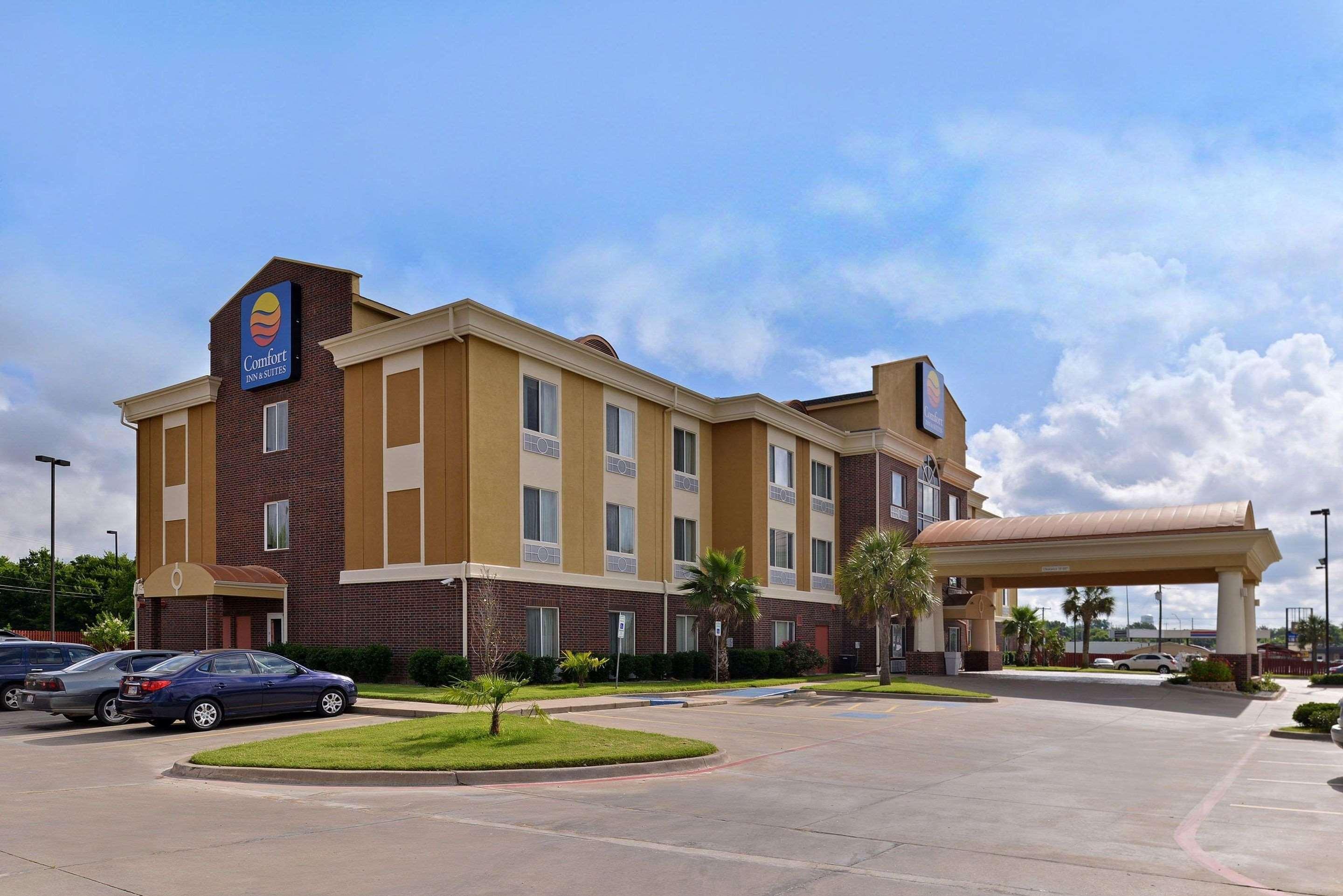 Comfort Inn & Suites Mexia Exterior photo